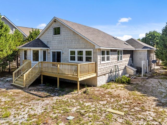 201 Nantucket Court, Wilmington, NC 28412