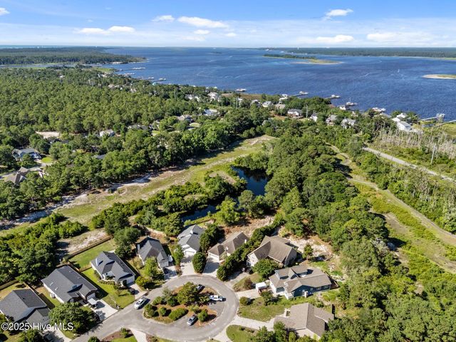 201 Nantucket Court, Wilmington, NC 28412