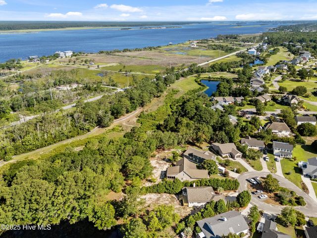 201 Nantucket Court, Wilmington, NC 28412
