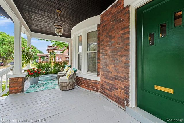 605 Atkinson Street, Detroit, MI 48202