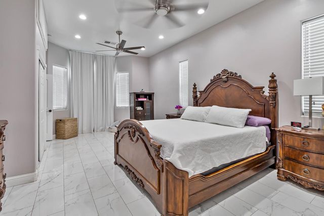 1435 N Valentine Avenue, Fresno, CA 93722