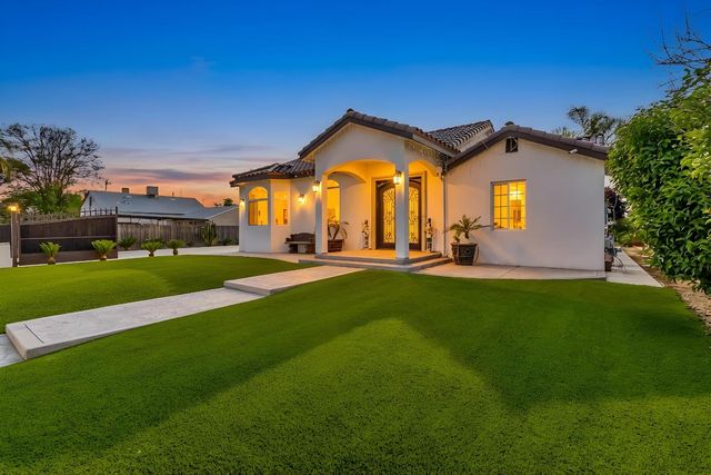 1435 N Valentine Avenue, Fresno, CA 93722