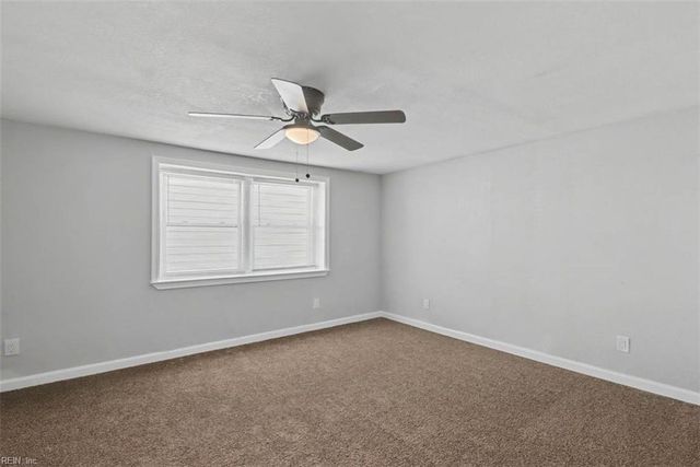 27 Maplewood ST, Hampton, VA 23669