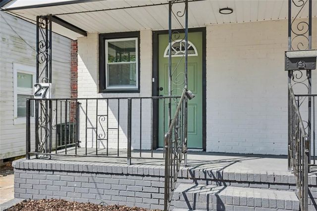 27 Maplewood ST, Hampton, VA 23669