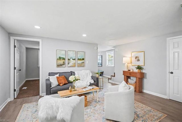 27 Maplewood ST, Hampton, VA 23669