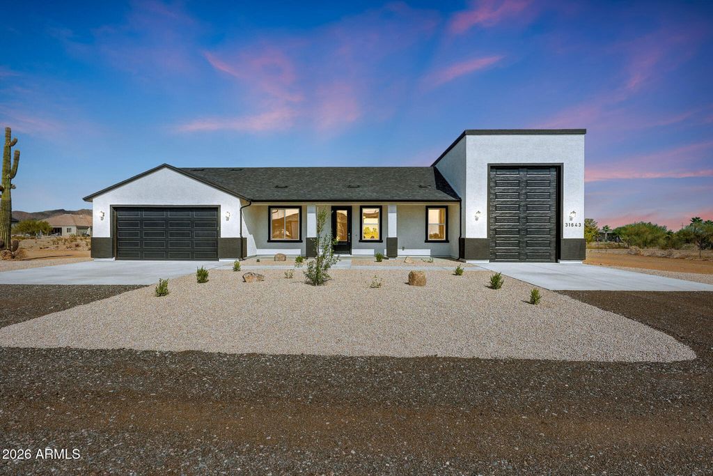 319XX N 165th Avenue, Surprise, AZ 85387
