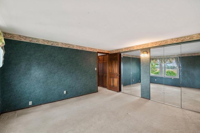 6262 W College AVENUE, Greendale, WI 53129