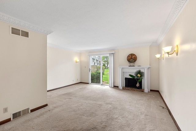 6262 W College AVENUE, Greendale, WI 53129