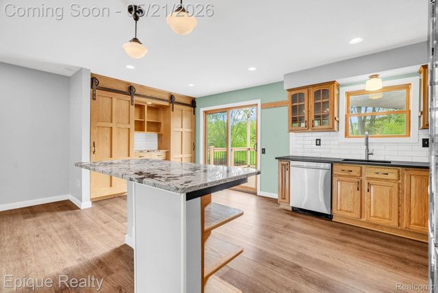 2669 Ripple Court, White Lake Charter Township, MI 48383