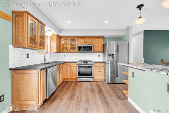 2669 Ripple Court, White Lake Charter Township, MI 48383