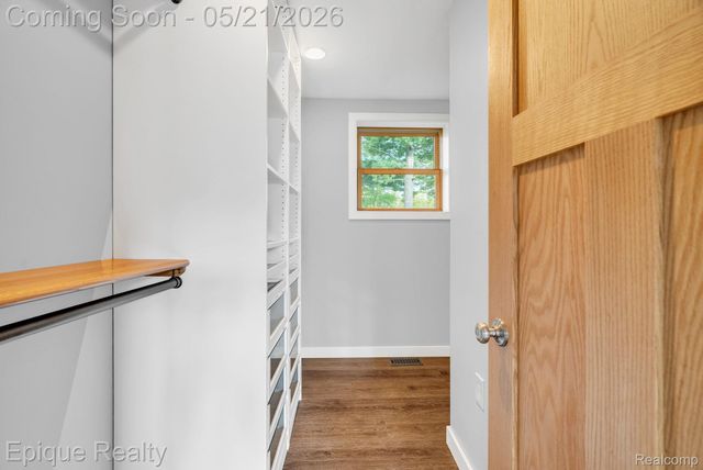 2669 Ripple Court, White Lake Charter Township, MI 48383