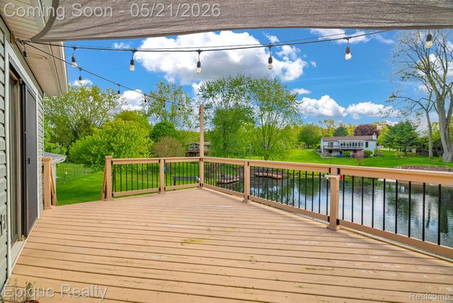 2669 Ripple Court, White Lake Charter Township, MI 48383
