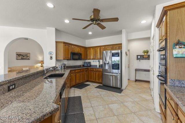 20035 N TEALSTONE Drive, Surprise, AZ 85374