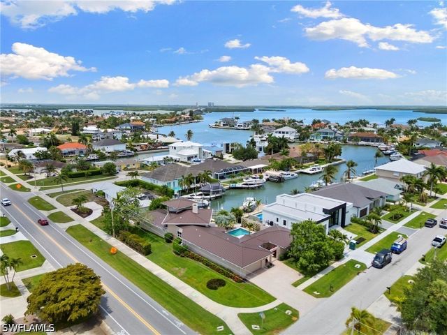 622 Bimini AVE, Marco Island, FL 34145