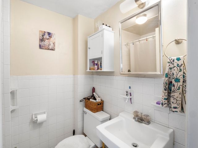 4 Coffin Court, Newburyport, MA 01950