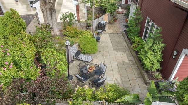 4 Coffin Court, Newburyport, MA 01950