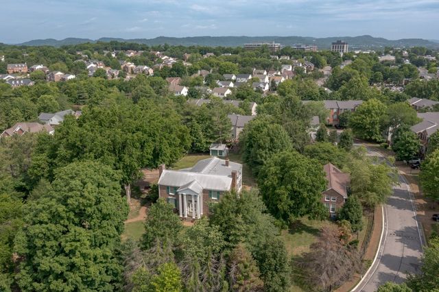 118 Stanwick Dr, Franklin, TN 37067
