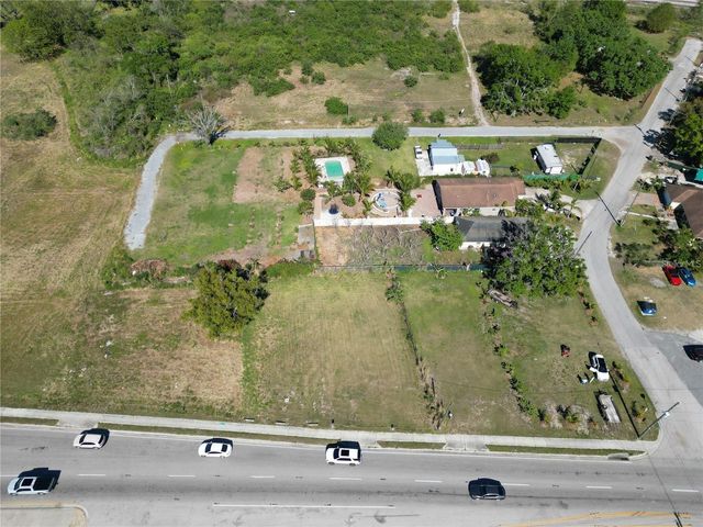 205 SNIVELY AVENUE, Eloise, FL 33880