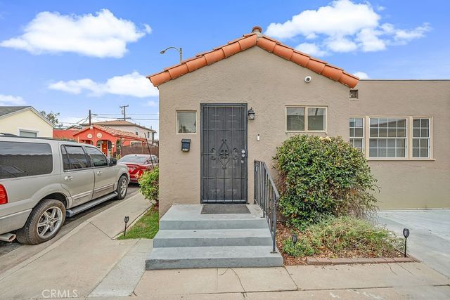 1515 E Walnut Way, Long Beach, CA 90813