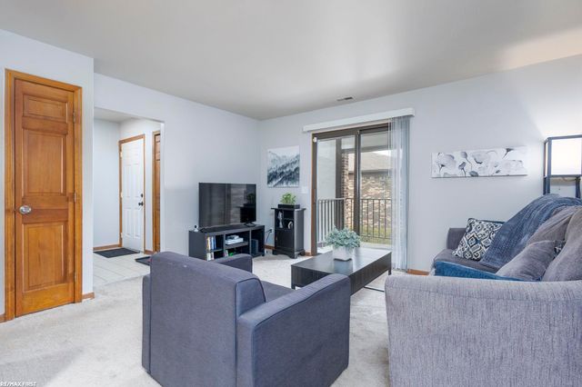 29846 Utica Road, Roseville, MI 48066