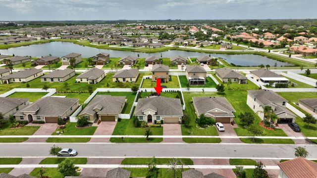 4206 BIRKDALE Drive, Fort Pierce, FL 34947