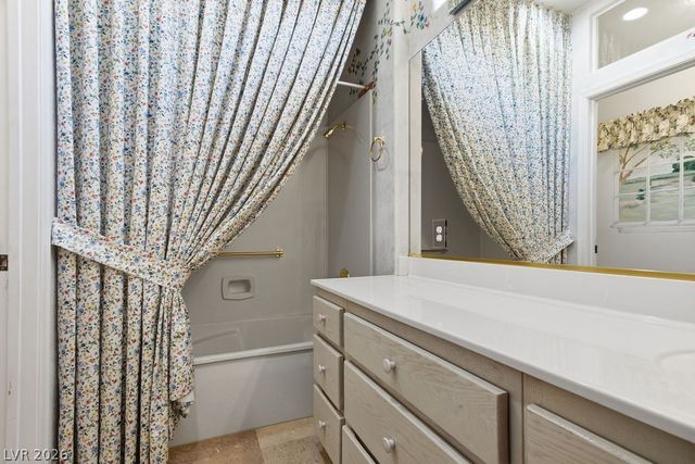 2742 Faiss Drive, Las Vegas, NV 89134