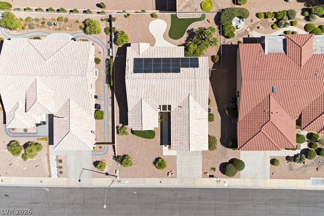 2742 Faiss Drive, Las Vegas, NV 89134