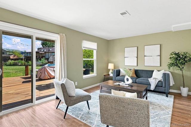9427 W Nichols Place, Littleton, CO 80128