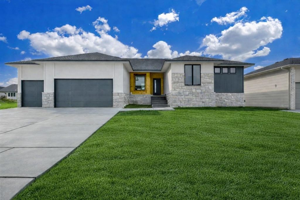 3145 Judith, Wichita, KS 67205