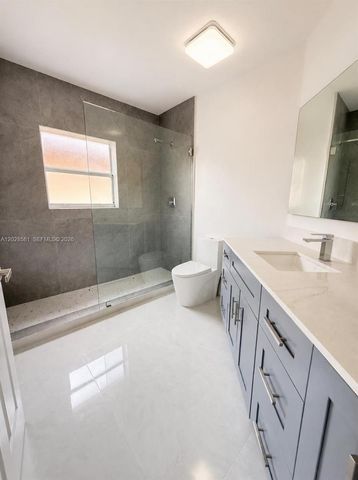11244 NW 58th Ter, Doral, FL 33178