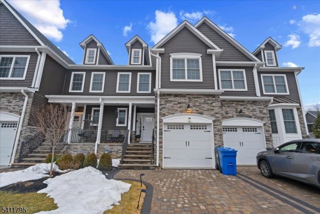 101 Valentino Dr, Old Bridge Twp., NJ 08857