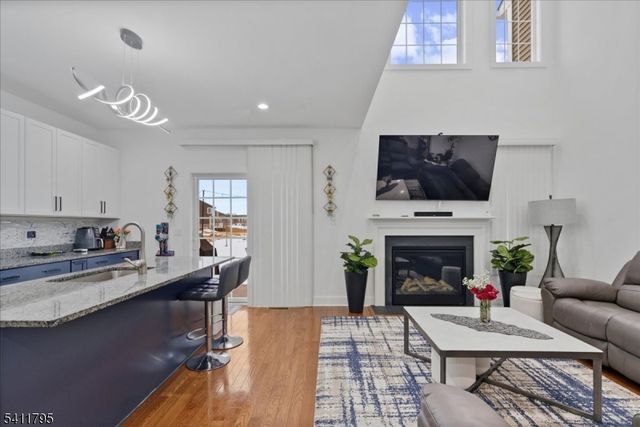 101 Valentino Dr, Old Bridge Twp., NJ 08857