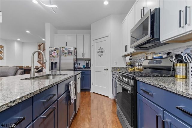 101 Valentino Dr, Old Bridge Twp., NJ 08857