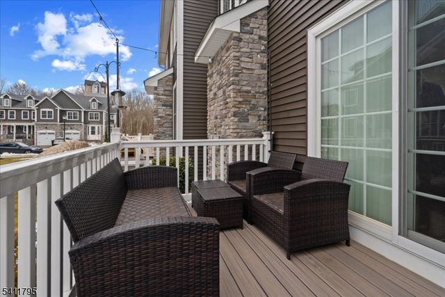 101 Valentino Dr, Old Bridge Twp., NJ 08857