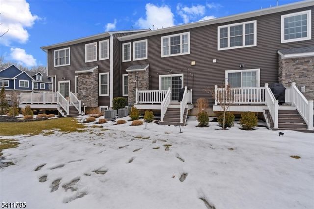 101 Valentino Dr, Old Bridge Twp., NJ 08857
