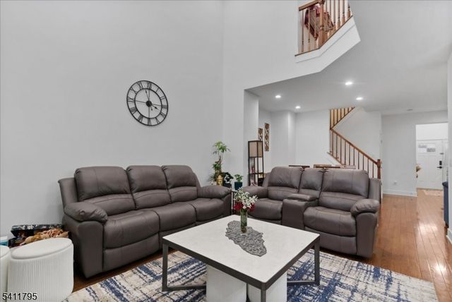 101 Valentino Dr, Old Bridge Twp., NJ 08857