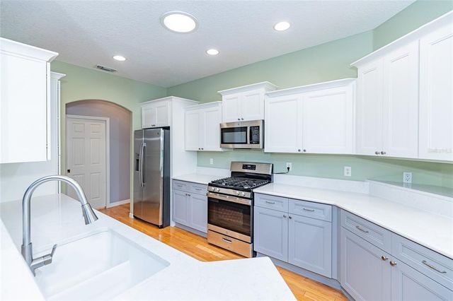 15304 SW 15TH TERRACE ROAD, Ocala, FL 34473