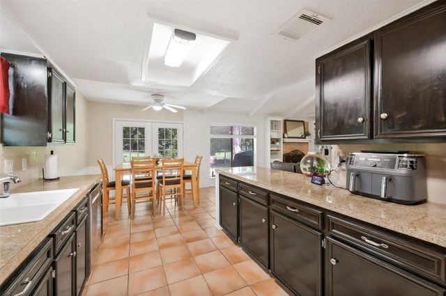 16022 Sea Palms Drive, Crosby, TX 77532