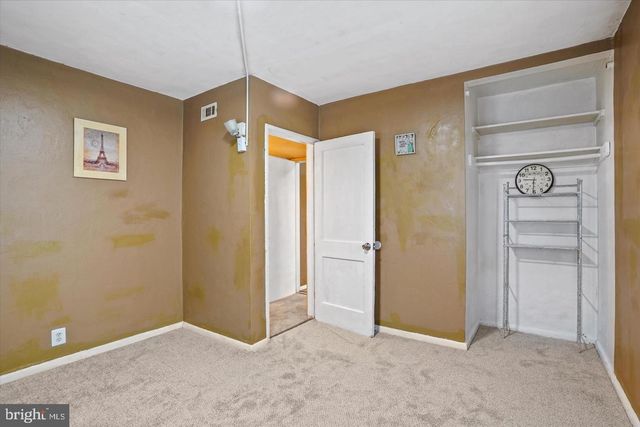 2 ABERDEEN AVE, Aberdeen, MD 21001