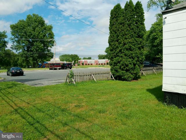 2 ABERDEEN AVE, Aberdeen, MD 21001