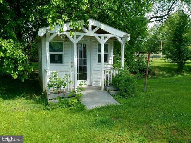 2 ABERDEEN AVE, Aberdeen, MD 21001