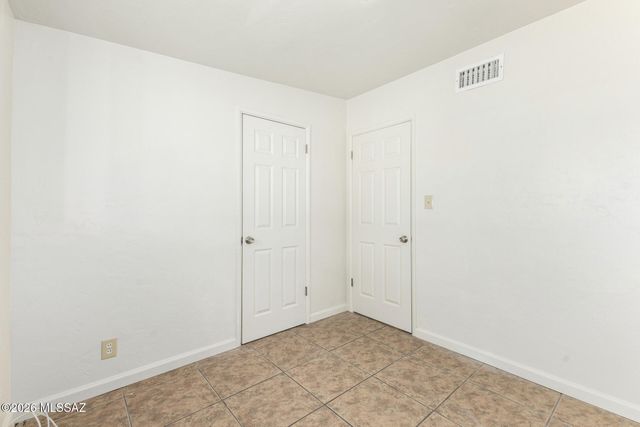1316 W Simmons Place, Tucson, AZ 85705