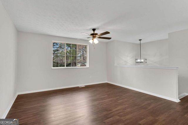 3414 Dearwood Drive SW, Lilburn, GA 30047