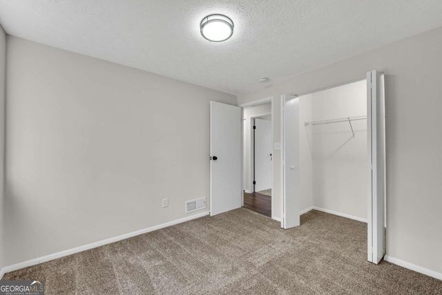 3414 Dearwood Drive SW, Lilburn, GA 30047