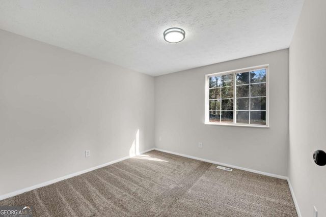3414 Dearwood Drive SW, Lilburn, GA 30047