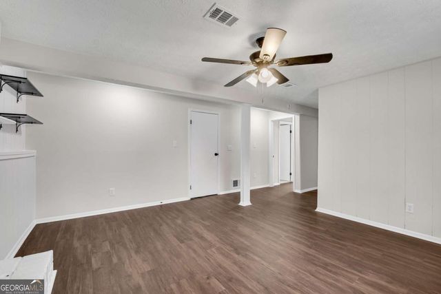 3414 Dearwood Drive SW, Lilburn, GA 30047