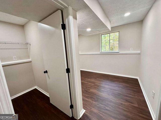 3414 Dearwood Drive SW, Lilburn, GA 30047
