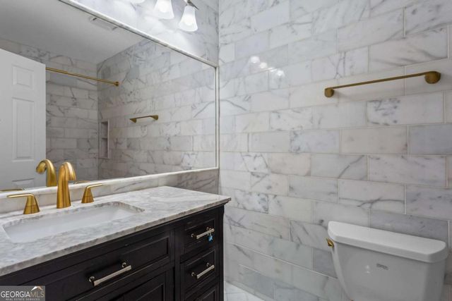 40 Sycamore Station 40, Decatur, GA 30030