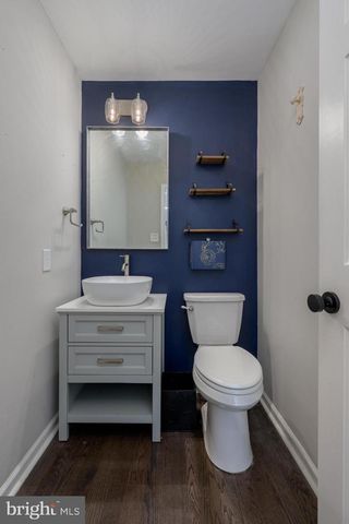 102 UNION MILL TER, Mount Laurel, NJ 08054