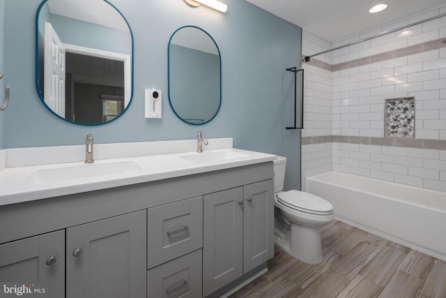 102 UNION MILL TER, Mount Laurel, NJ 08054